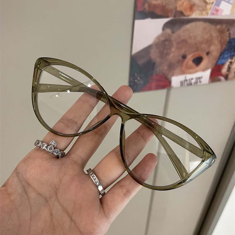 時髦感凹造型貓眼鏡框 小紅書推薦